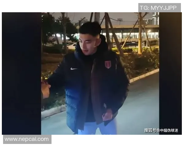 丧命失误断送登顶良机！战术复盘成都蓉城争冠路上的两大外援之殇